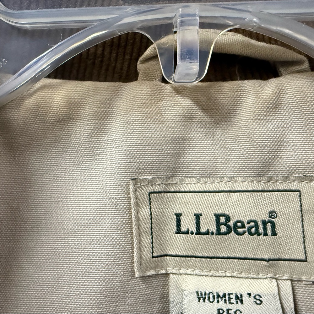L.L. Bean Women's Cream Barn Coat Large - Picture 9 of 10